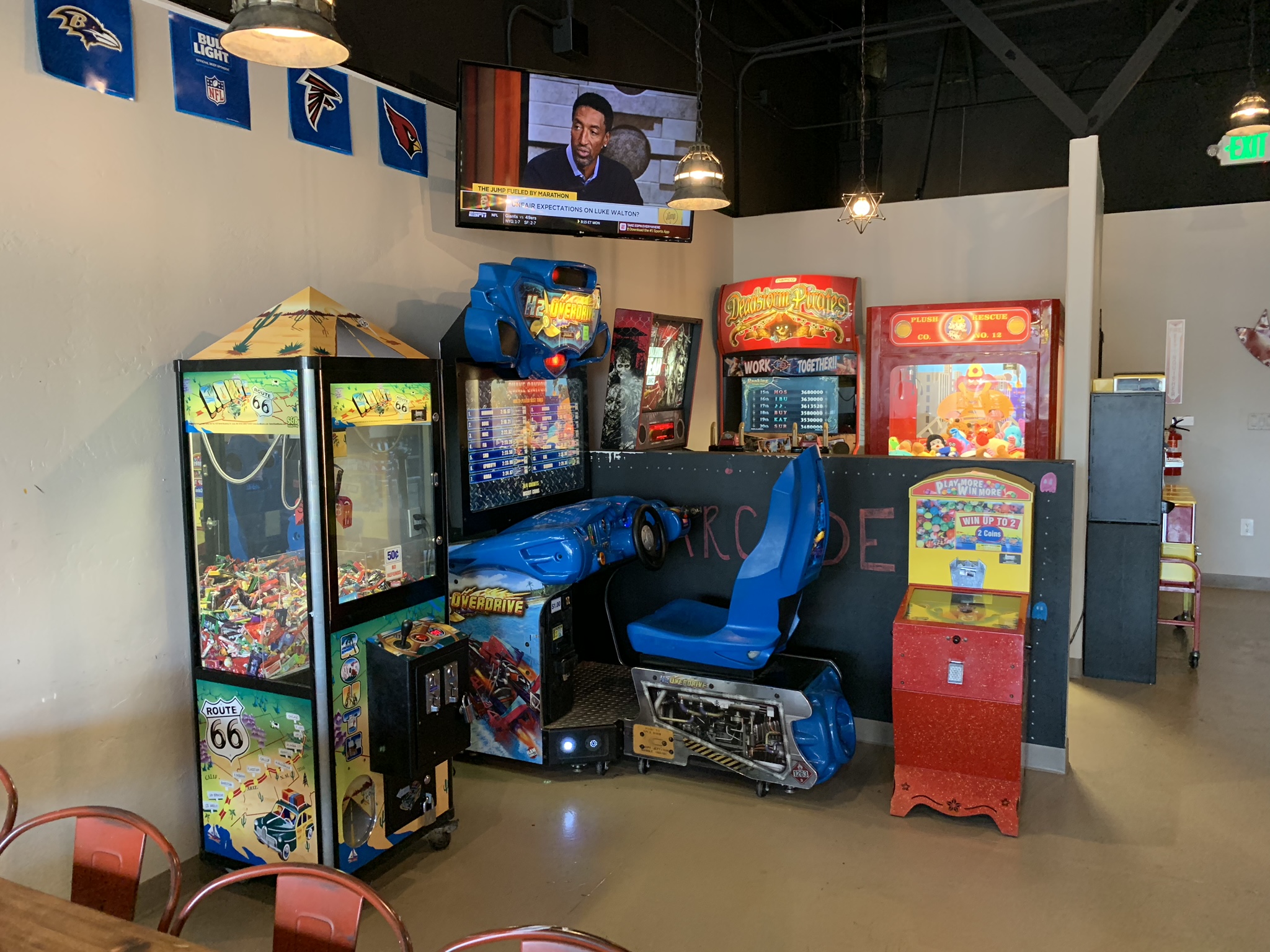 Arcade for the kids - Pie Nation Pizza